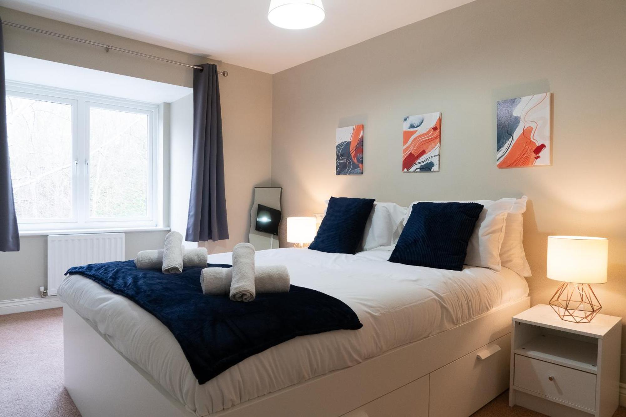 Entire 4 Bed Cosy Luxury Spacious House Huntingdon Buitenkant foto